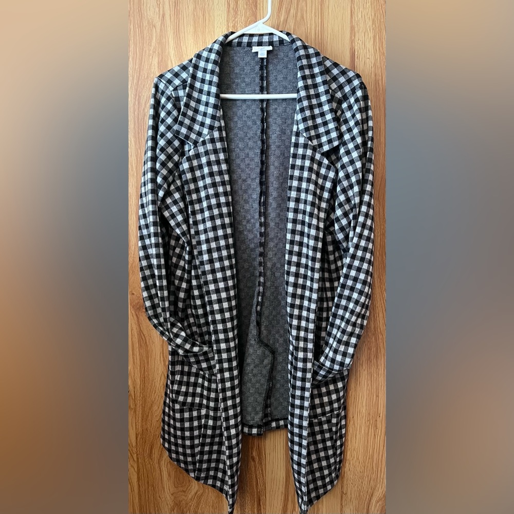 LuLaRoe Gwen Jacket